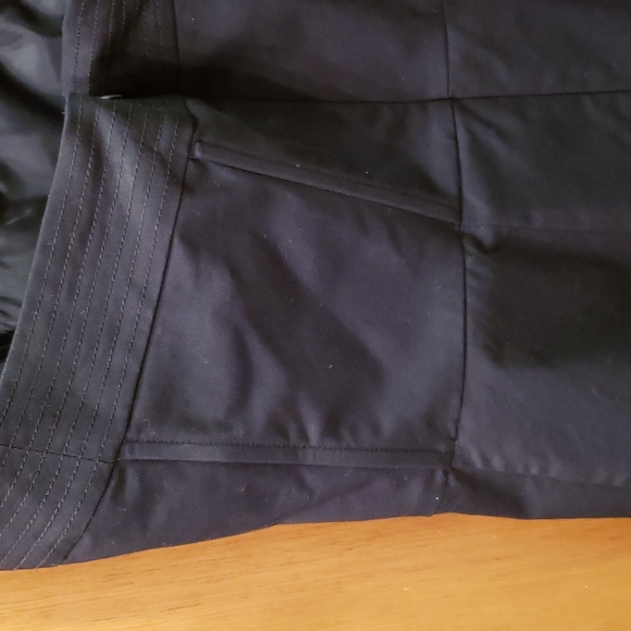 LITTLE BLACK DRESS! STRAPLESS & taylored with inner elastic support Sz 10 - Picture 9 of 9